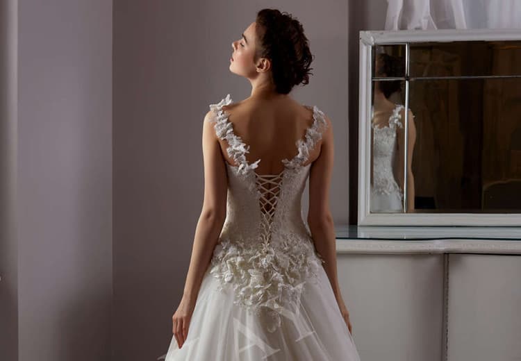 AKAY GELİNLİK profil galerisinden 4. görsel