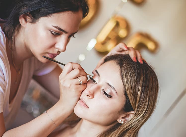 NAZLI CAN ESEN MAKEUP profil galerisinden 1. görsel